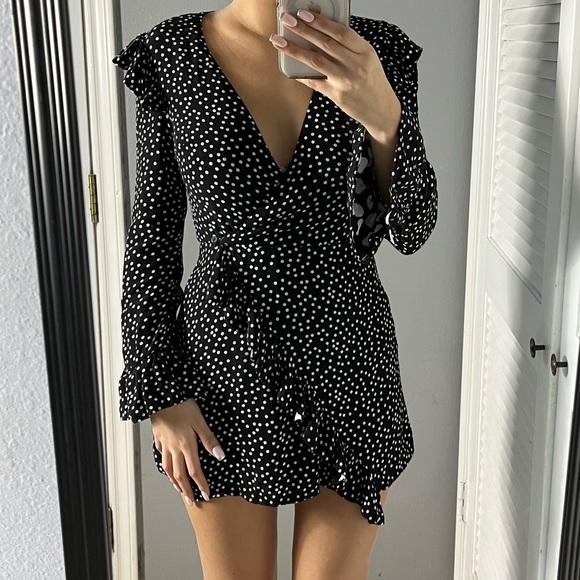 Bloggers fav Zara polka dot ruffle romper - Picture 8 of 12